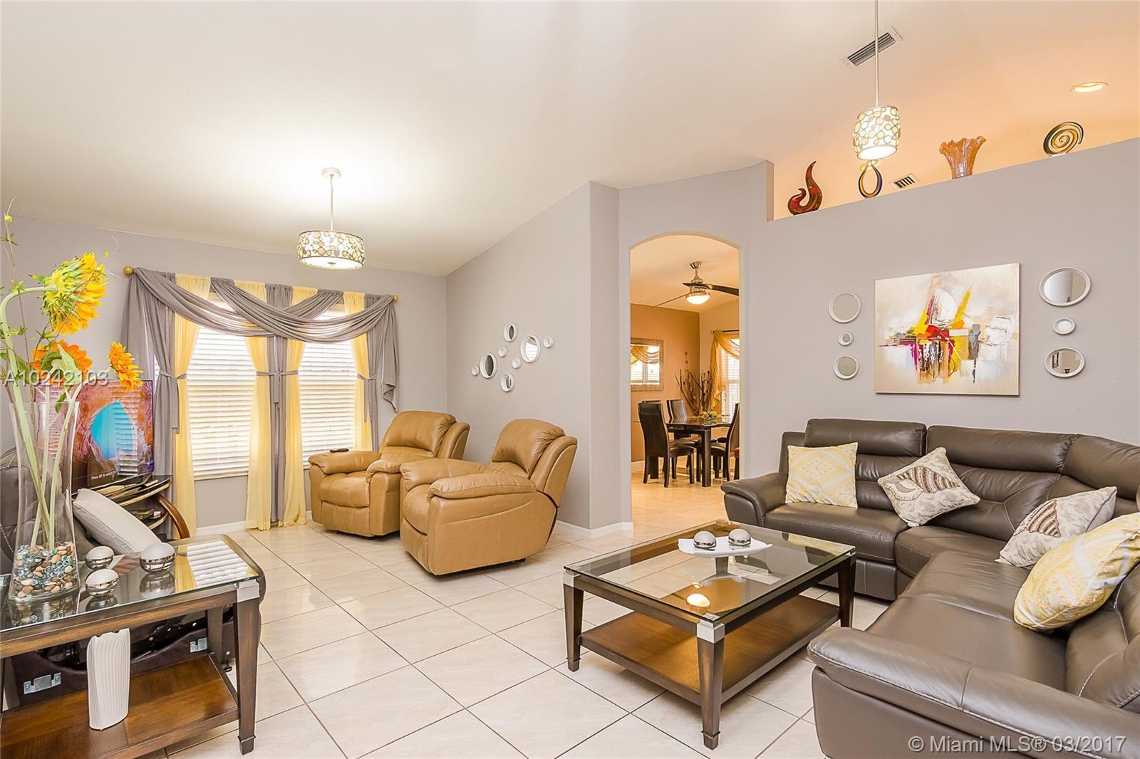 1940 Southeast 14th Court Homestead, FL 33035 - Photo 12 of 30