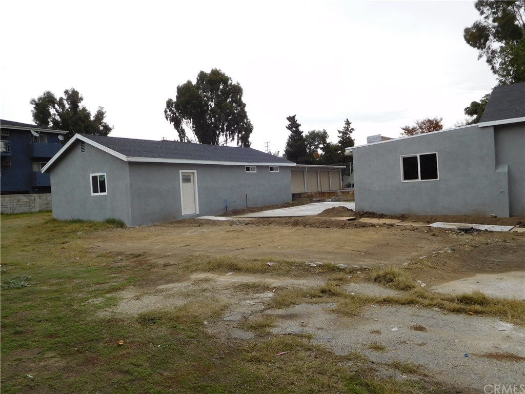 1584 Oak Grove Place Los Angeles, CA 90041 - Photo 8 of 36 Large 840 sqft. detached garage in the back.