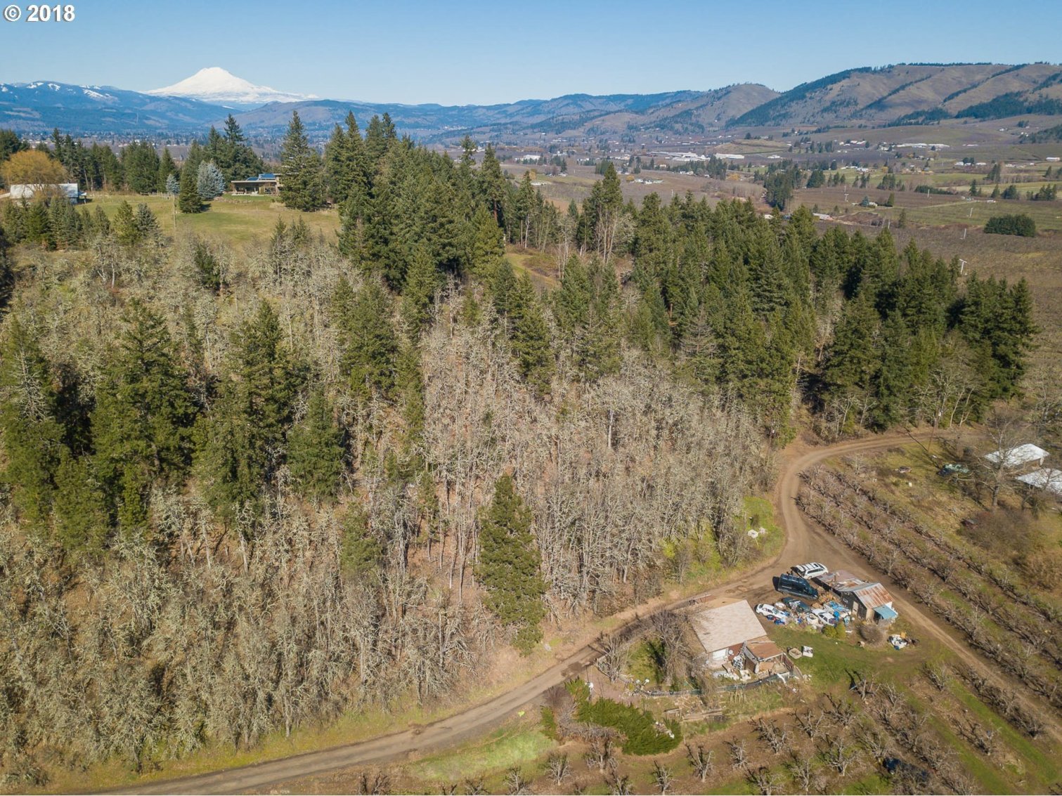 3187 Lingren Road Hood River, OR 97031 - Photo 11 of 32 Gallery Image 11