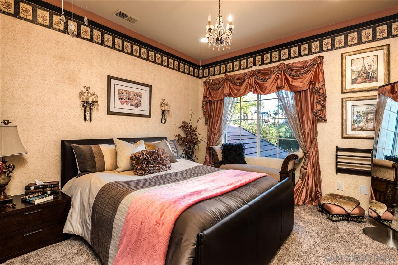 1206 Plum Tree Road Carlsbad, CA 92011 - Photo 17 of 25