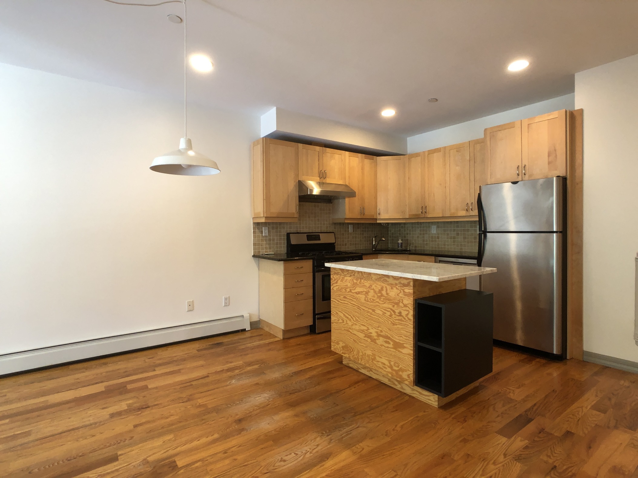 202 West 9th Street, Unit 2A Brooklyn, NY 11231 - Photo 3 of 7