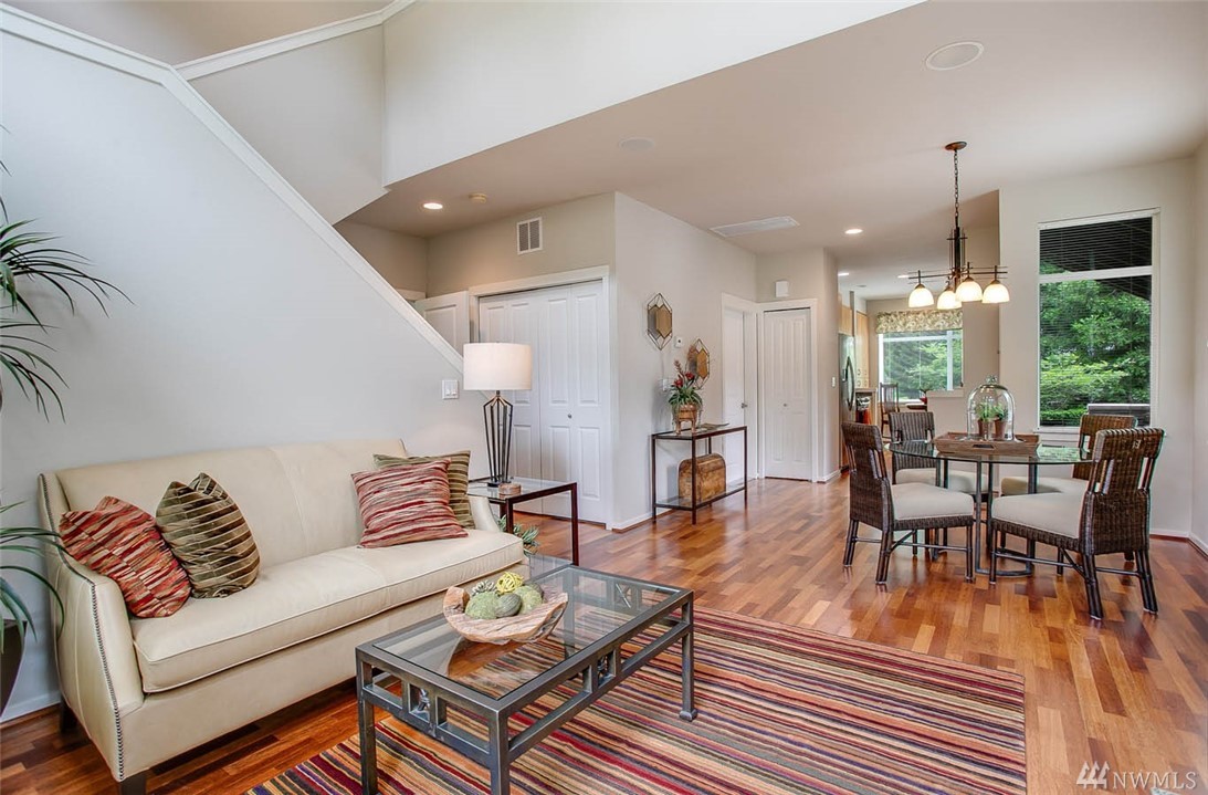 178 Cougar Ridge Road Northwest Issaquah, WA 98027 - Photo 8 of 23