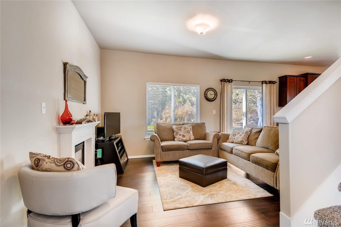 17614 146th Avenue East Orting, WA 98360 - Photo 4 of 25