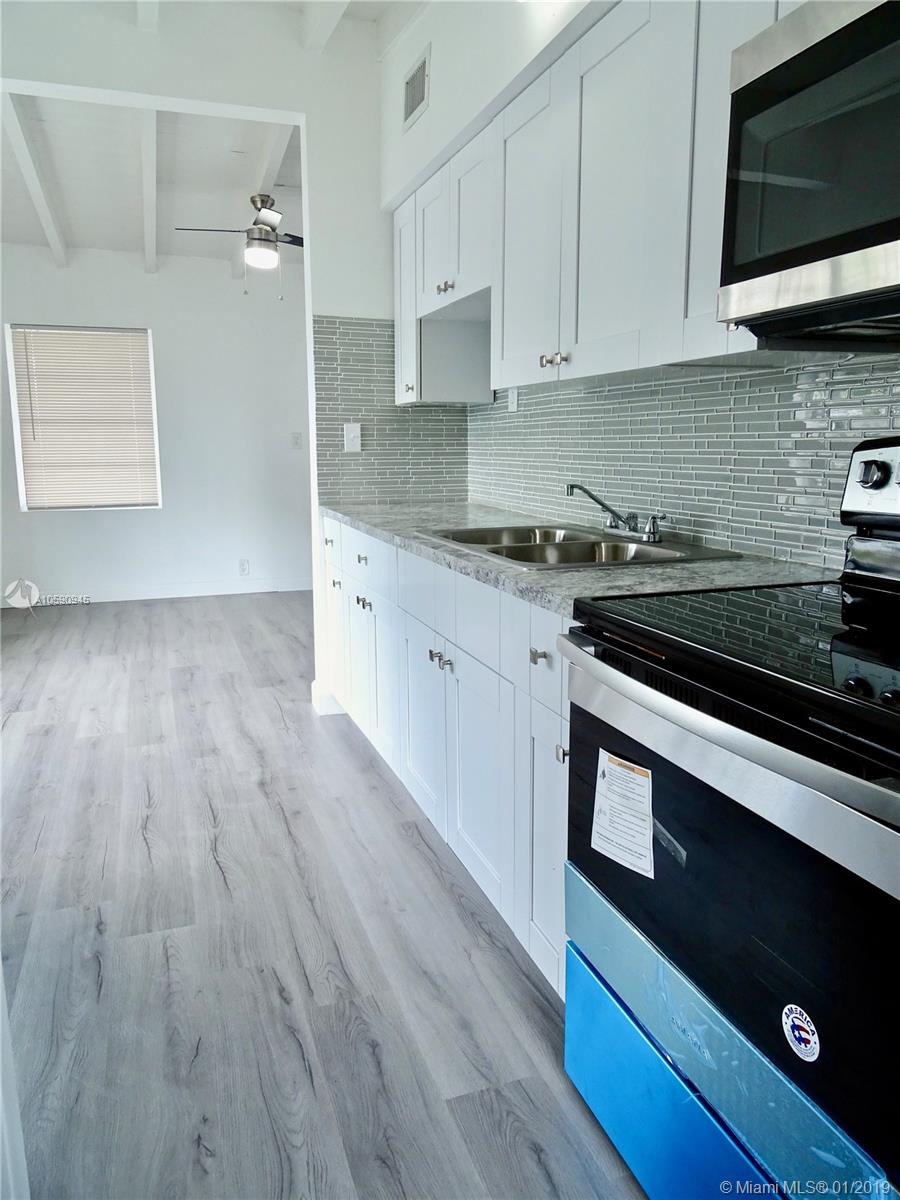 2130 Service Road Opa-Locka, FL 33054 - Photo 14 of 26