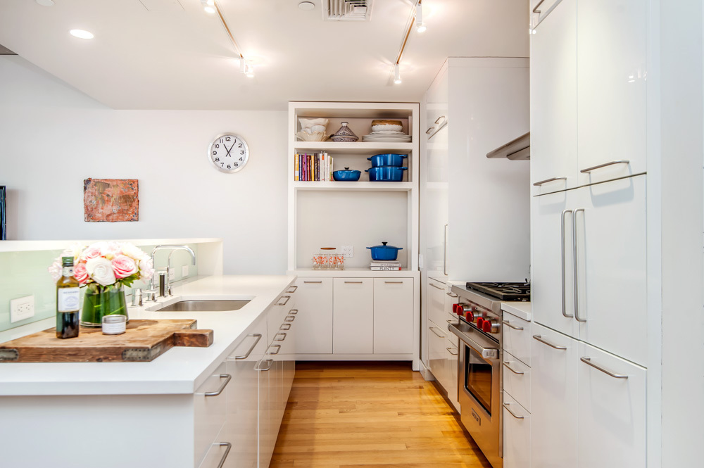 246 West 17th Street, Unit 6C Manhattan, NY 10011 - Photo 3 of 7