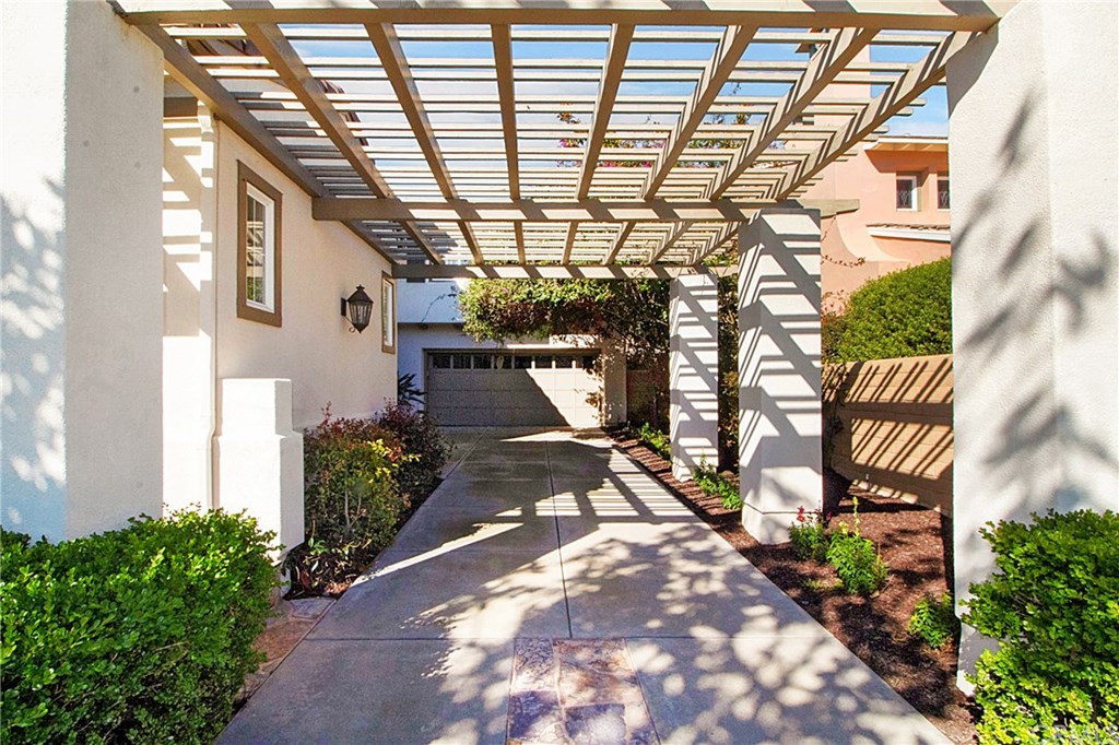 3 Hillside Lane Irvine, CA 92620 - Photo 4 of 39