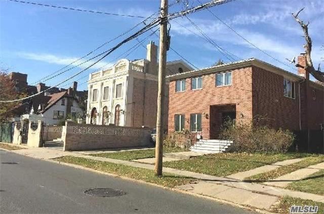 108-37 69th Road Queens, NY 11375 - Photo 11 of 11
