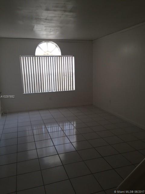 13912 Southwest 161 Terrace Miami, FL 33177 - Photo 6 of 33