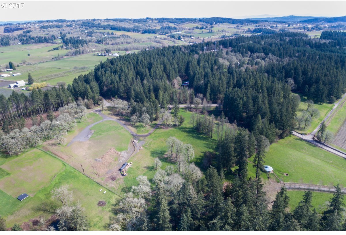 Southwest Clark Hill Road Hillsboro, OR 97123 - Photo 3 of 11