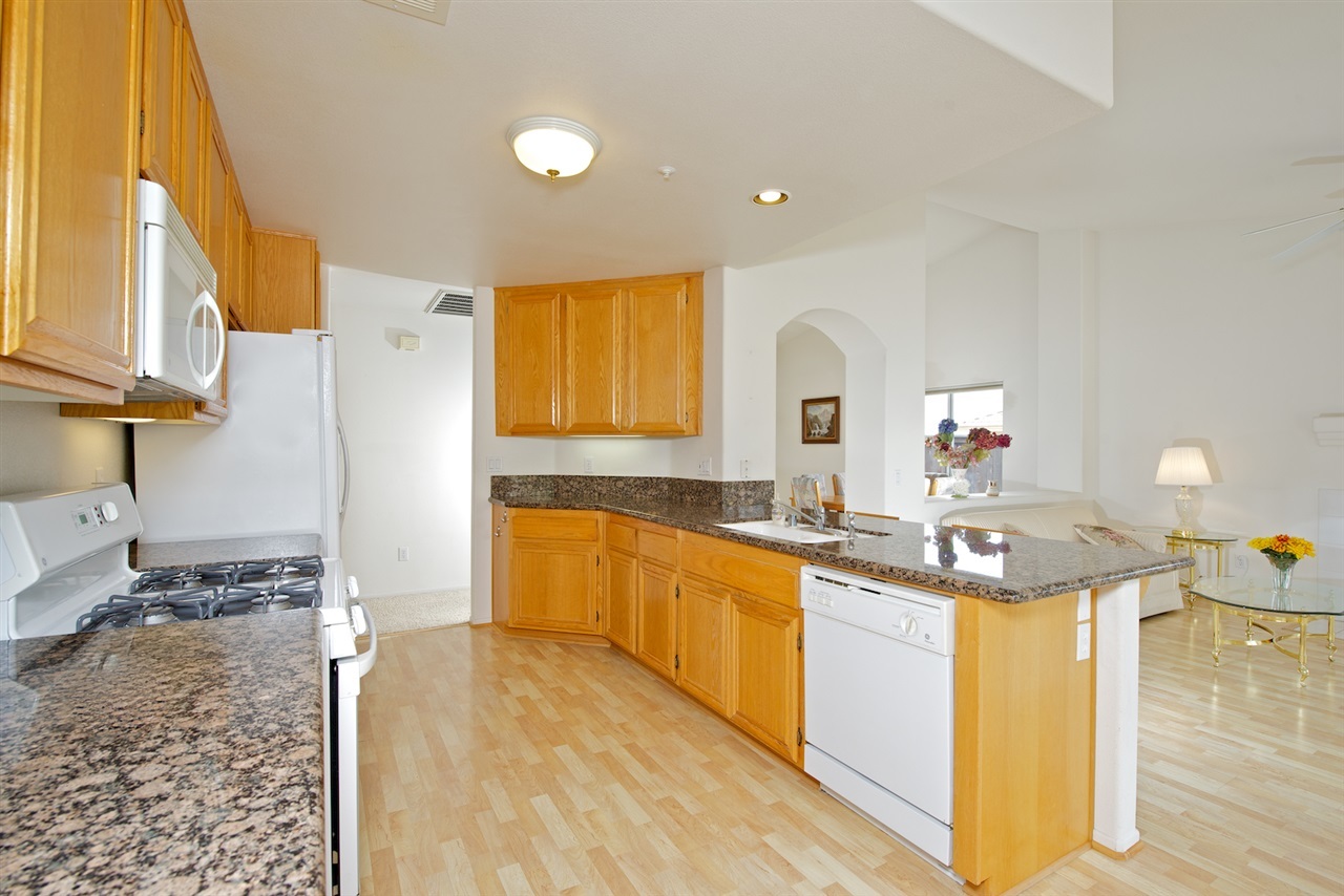 8601 Clifford Heights Road Santee, CA 92071 - Photo 11 of 20 Gallery Image 11