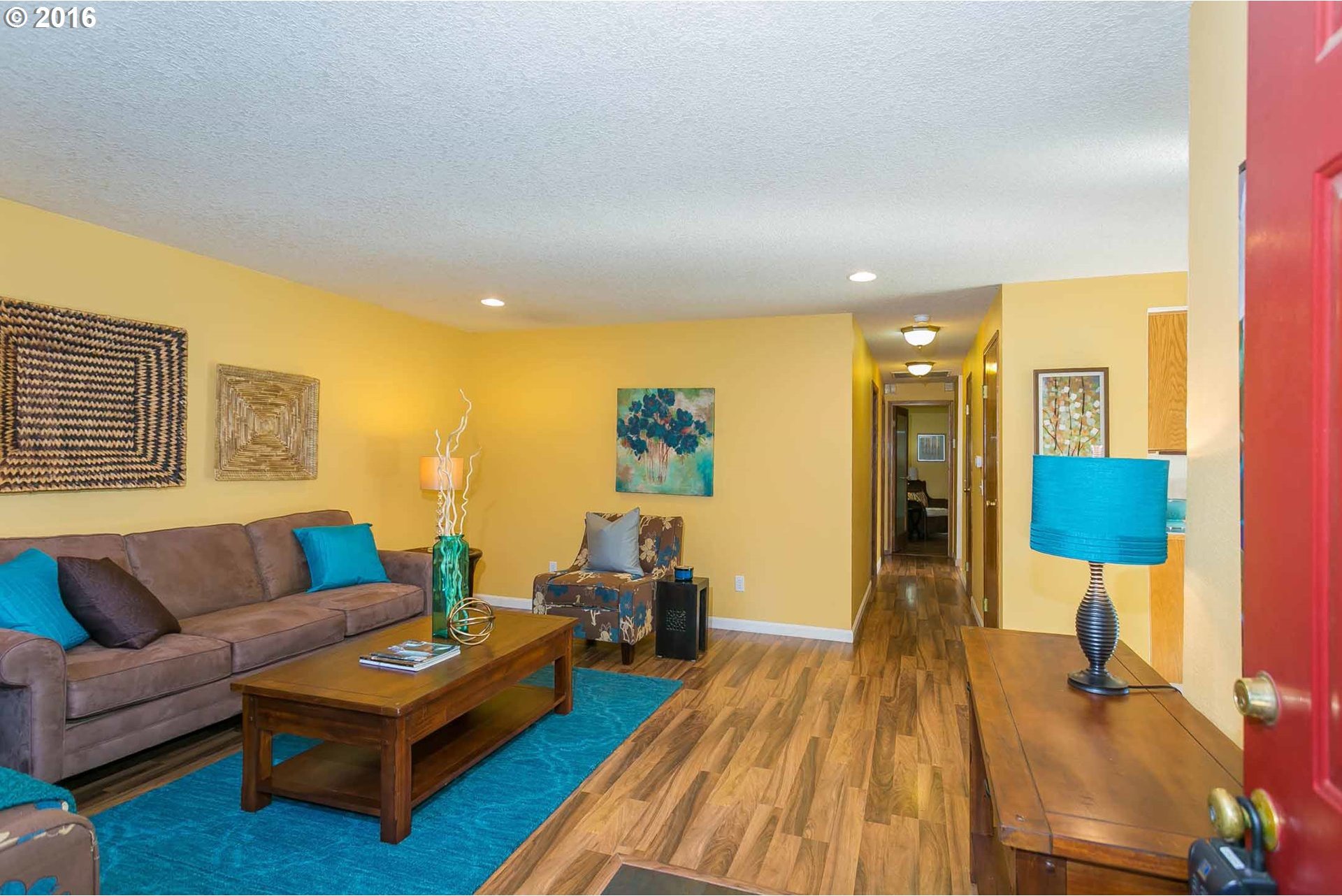 4610 Southeast Rural Street Portland, OR 97206 - Photo 3 of 23 Gallery Image 3
