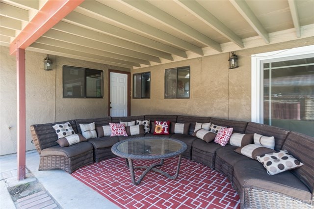 23408 Cherry Street Newhall, CA 91321 - Photo 23 of 28