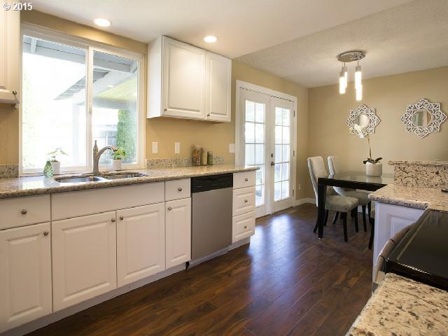 8007 Southwest Kensington Road Portland, OR 97223 - Photo 11 of 16 Gallery Image 11