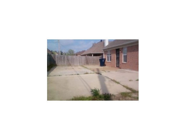 6923 Finch Road Memphis, TN 38141 - Photo 2 of 9