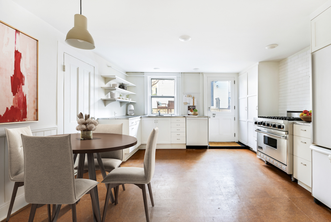 112 Oak Street Brooklyn, NY 11222 - Photo 15 of 28