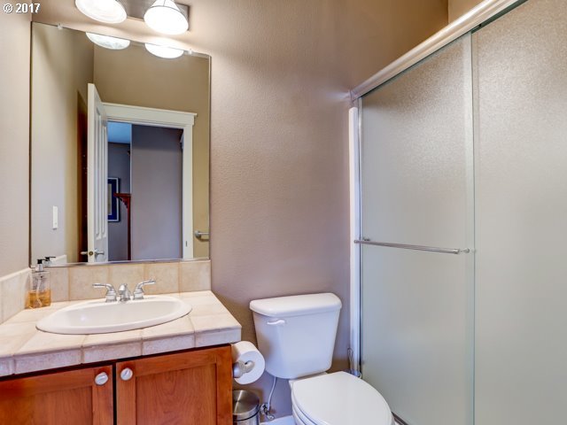 3716 Northwest Lansbrook Terrace Portland, OR 97229 - Photo 14 of 32