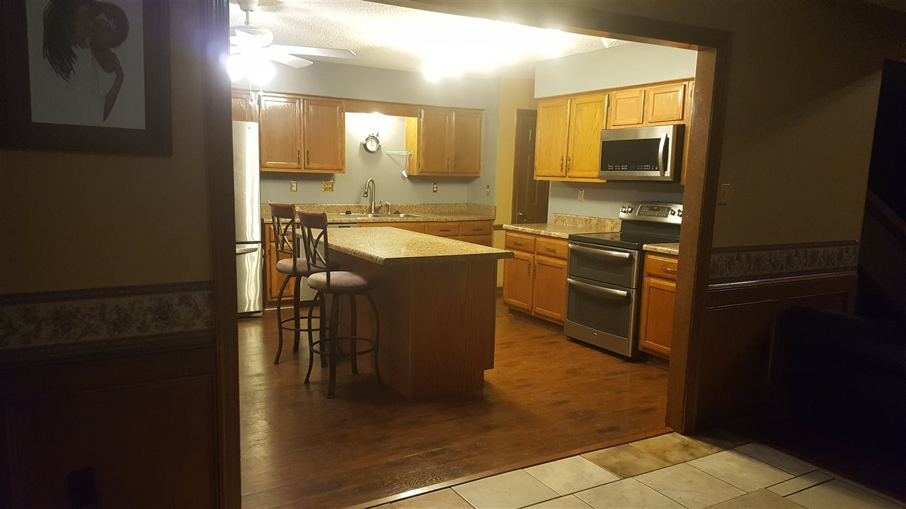 7258 North Old Farm Road Memphis, TN 38125 - Photo 7 of 11 Gallery Image 7