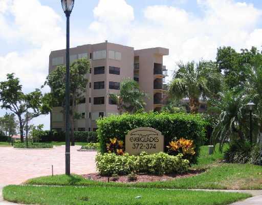 372 Golfview Road, Unit 102 North Palm Beach, FL 33408 - Photo 1 of 10 Gallery Image 1