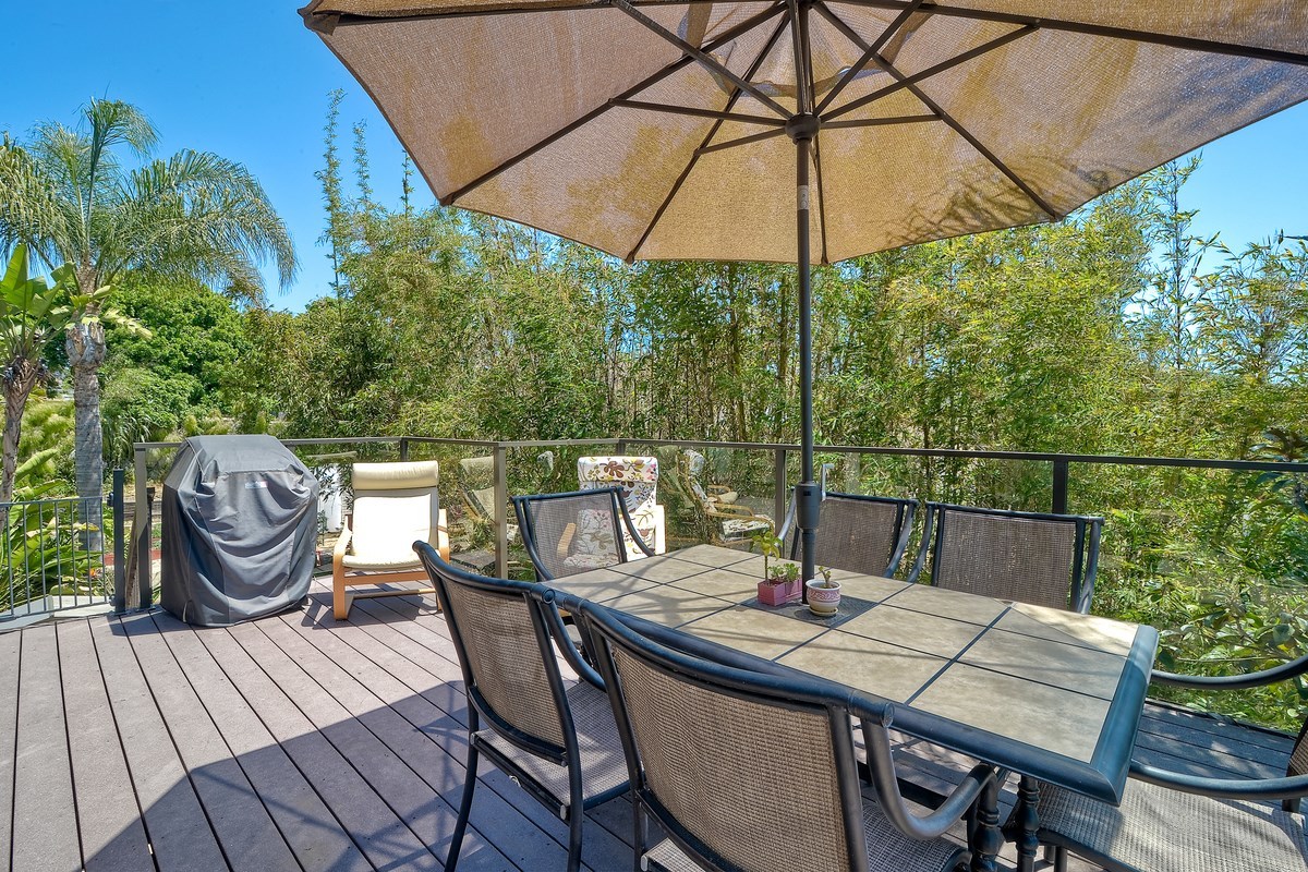 1373 Burgundy Road Encinitas, CA 92024 - Photo 11 of 25