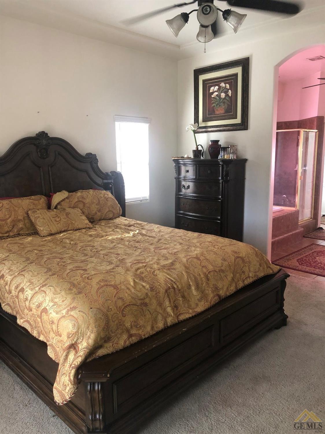 4311 Cimarron Ridge Drive Bakersfield, CA 93313 - Photo 11 of 19