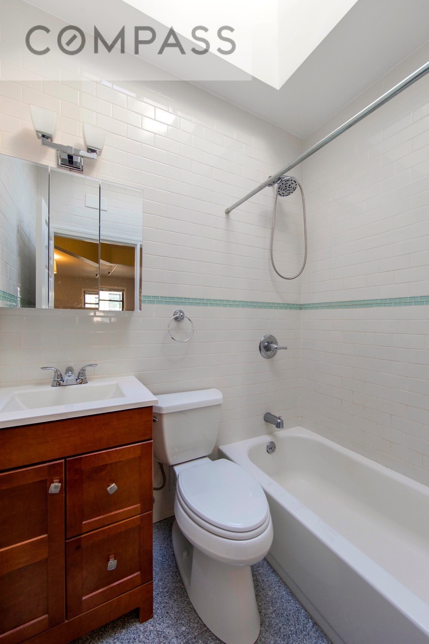 223 West 79th Street, Unit 5 Manhattan, NY 10024 - Photo 5 of 9