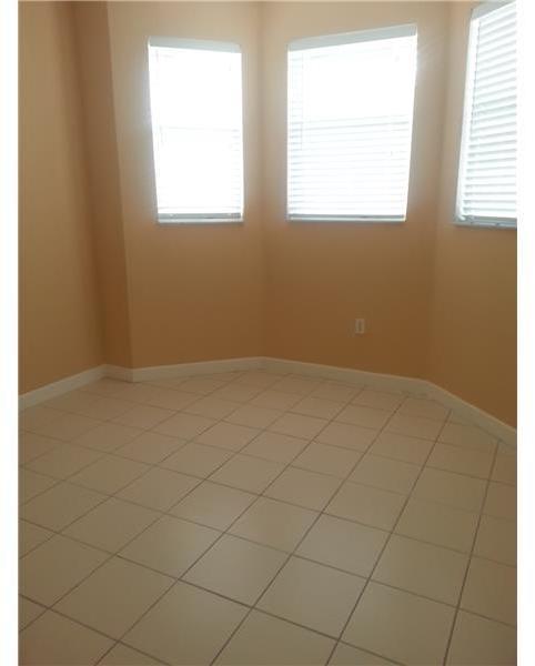 2908 Southeast 17th Avenue, Unit 200 Homestead, FL 33035 - Photo 5 of 12