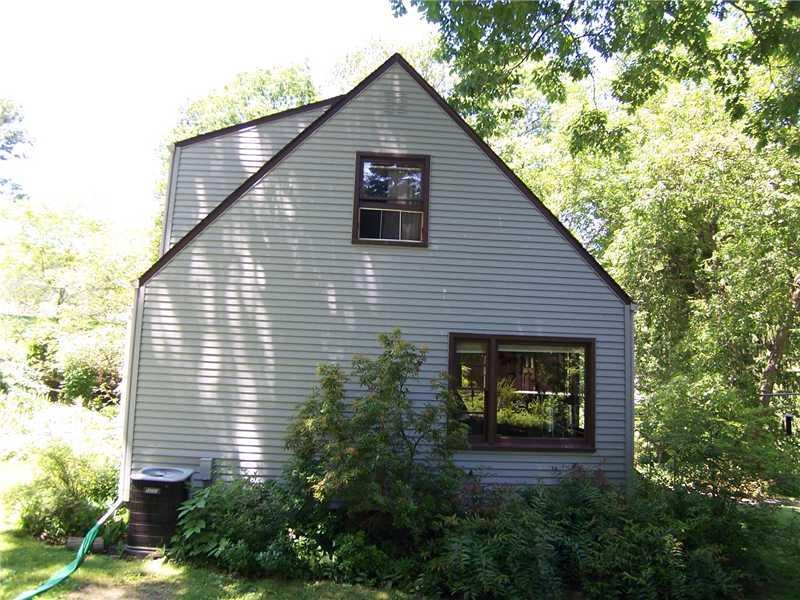 3718 Overbrook Road Gibsonia, PA 15044 - Photo 2 of 9 Gallery Image 2