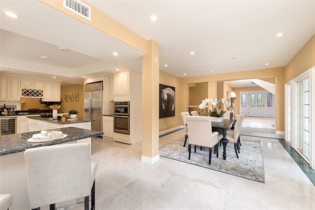 16111 Whitecap Lane Huntington Beach, CA 92649 - Photo 10 of 45