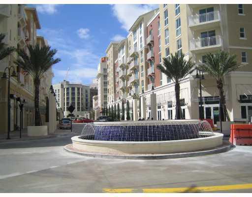 7270 Southwest 88th Street, Unit B407 Miami, FL 33156 - Photo 1 of 3