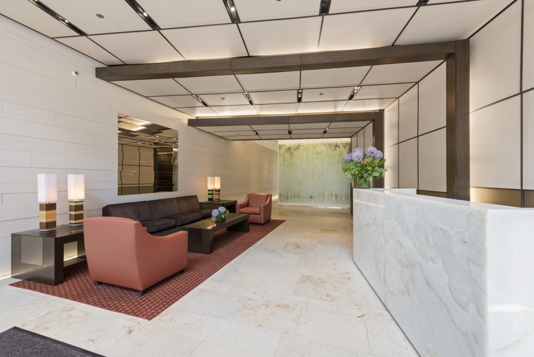 255 East 74th Street, Unit 6B Manhattan, NY 10021 - Photo 7 of 13