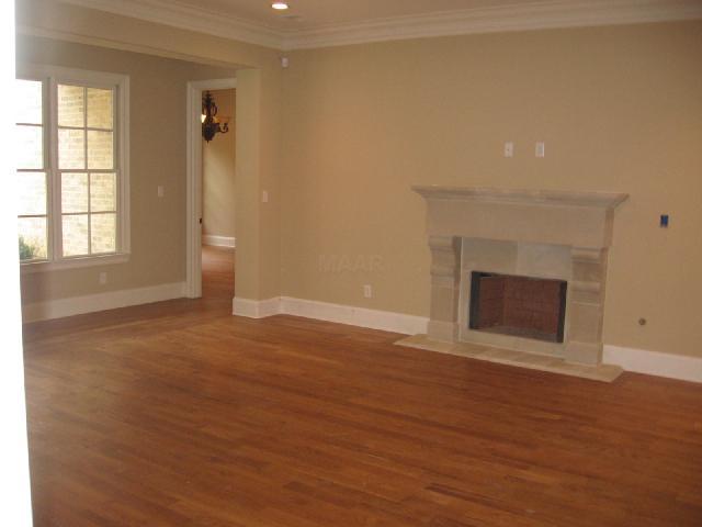 306 Colonial Road Memphis, TN 38117 - Photo 7 of 10