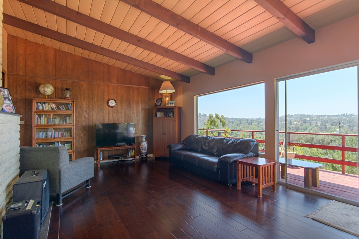 2906 Lone Jack Road Encinitas, CA 92024 - Photo 11 of 20