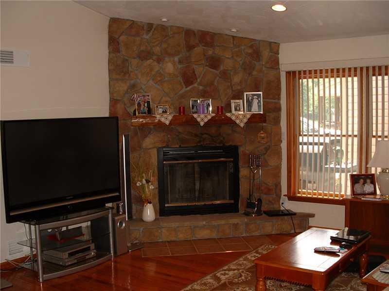 2095 Baughman Road Claridge, PA 15623 - Photo 5 of 10