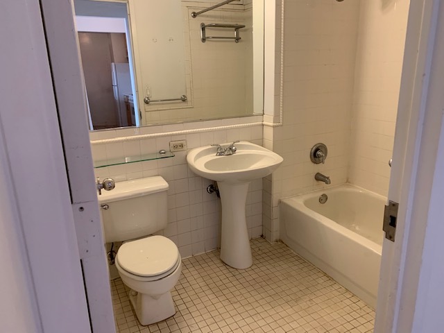 70 Battery Place, Unit 715 Manhattan, NY 10280 - Photo 4 of 6