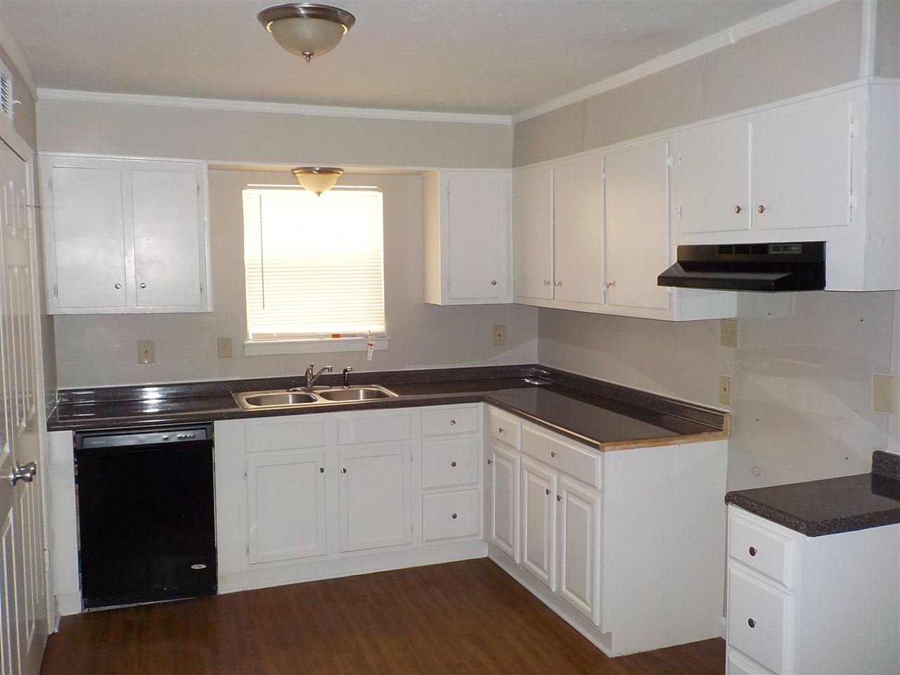 3773 Tessland Road Memphis, TN 38128 - Photo 6 of 11