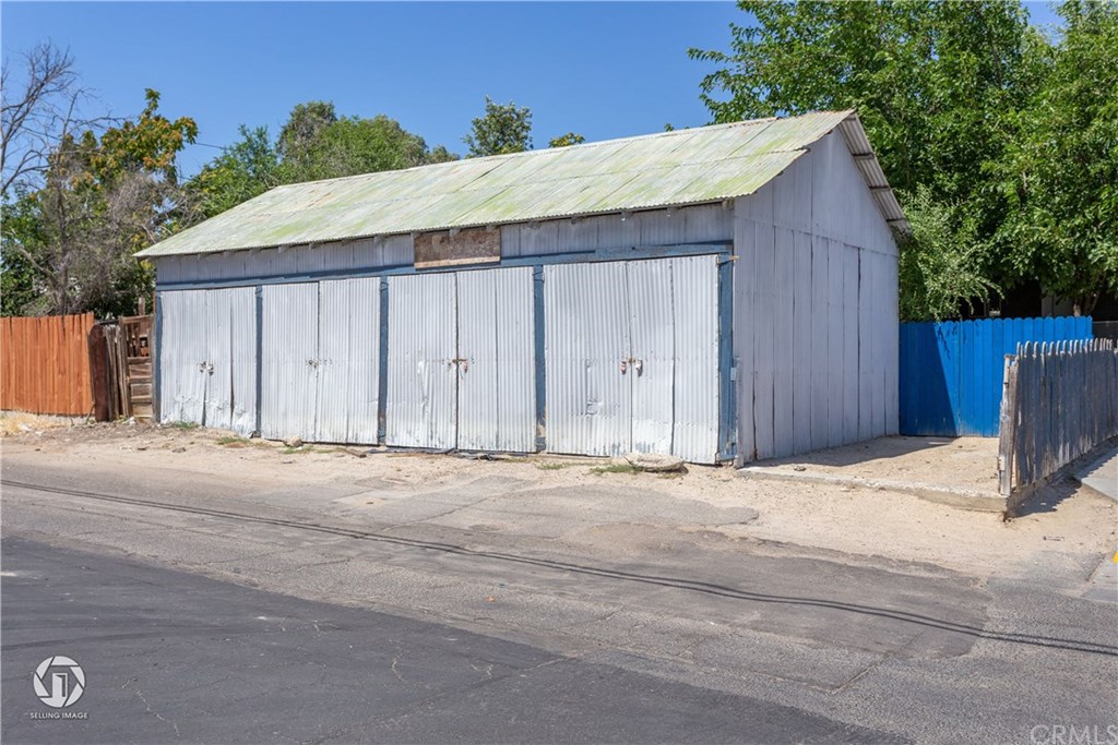 220 Tyler Street Taft, CA 93268 - Photo 36 of 36