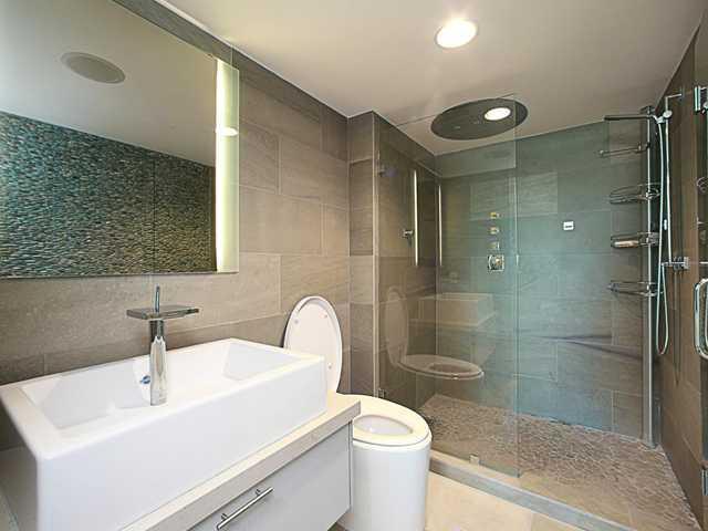 90 Alton Road, Unit 704 Miami Beach, FL 33139 - Photo 7 of 10