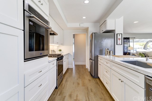 2444 Fordham Drive Costa Mesa, CA 92626 - Photo 8 of 50