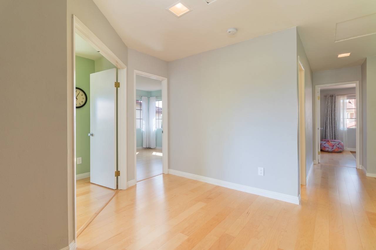 2125 Summerhill Drive Encinitas, CA 92024 - Photo 20 of 25