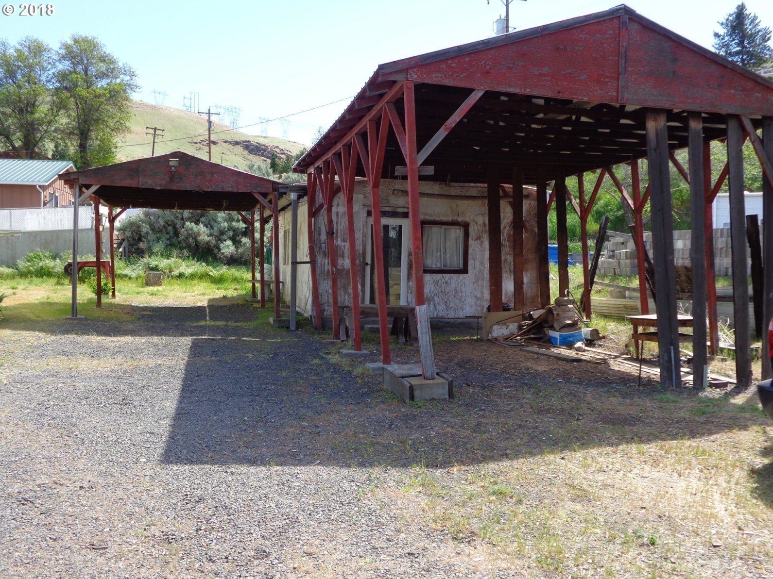 409 Fields Street Rufus, OR 97050 - Photo 5 of 15 Gallery Image 5