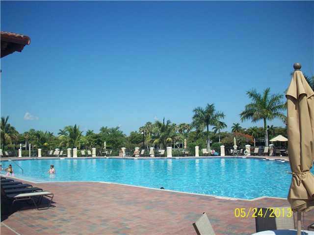 8819 Southwest 219th Lane Miami, FL 33190 - Photo 10 of 12