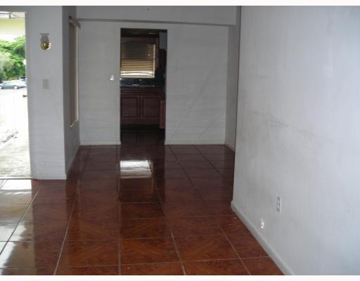 7328 Southwest 82nd Street, Unit B213 Miami, FL 33143 - Photo 2 of 2