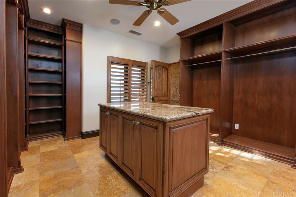 36 Black Hawk Irvine, CA 92603 - Photo 24 of 35