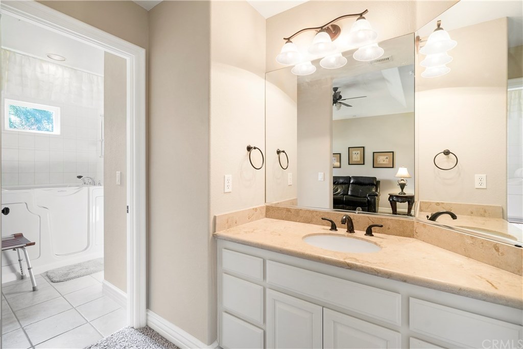 7116 Hawarden Drive Riverside, CA 92506 - Photo 16 of 49