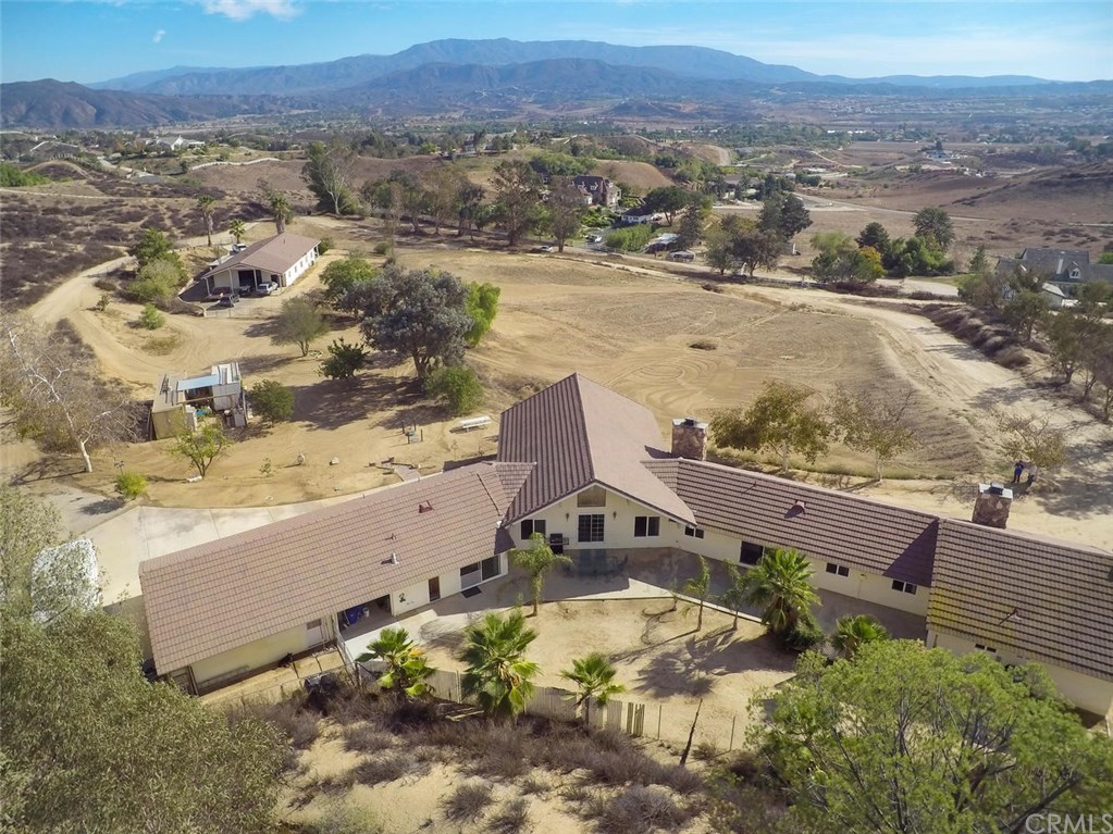 42225 Altanos Road Temecula, CA 92592 - Photo 1 of 1