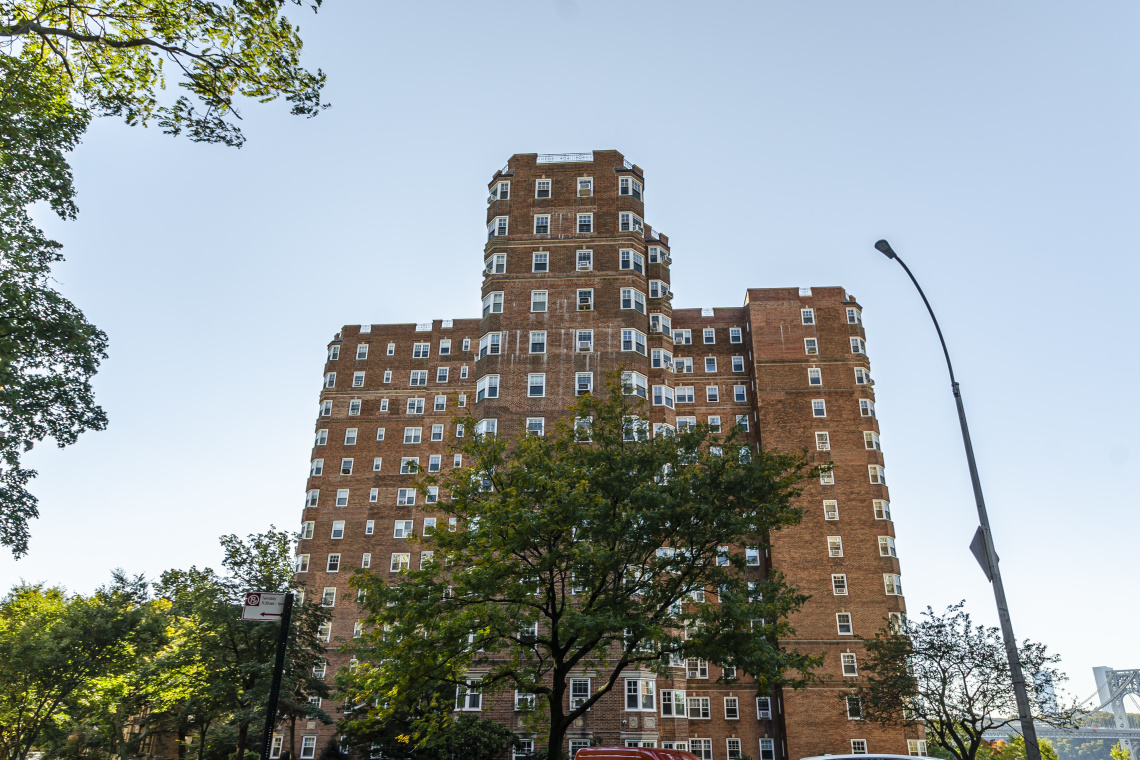 Castle Village 120 Cabrini Blvd, Manhattan, NY 10033 - Photo 2 of 14