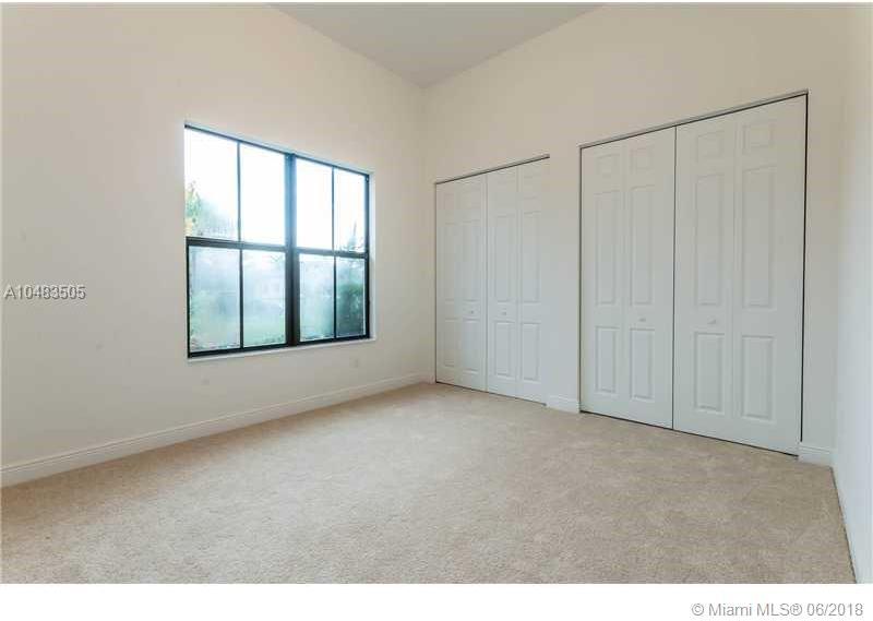 4405 Parkside Road Davie, FL 33328 - Photo 20 of 24 Gallery Image 20