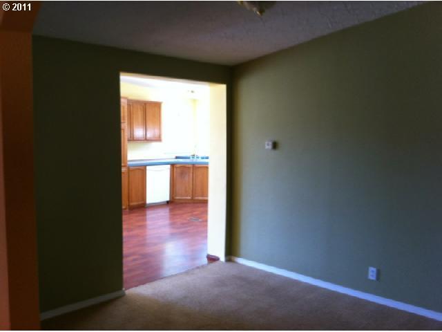 1330 Southwest Pucker Huddle Road White Salmon, WA 98672 - Photo 16 of 16 Gallery Image 16