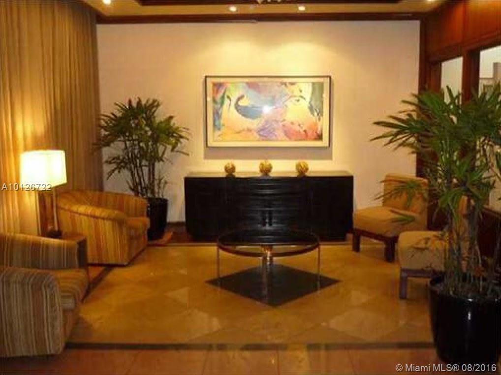 600 Northeast 36th Street, Unit 2011 Miami, FL 33137 - Photo 3 of 18