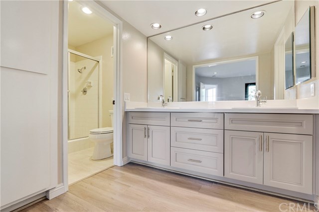 4 Flores Irvine, CA 92612 - Photo 11 of 27